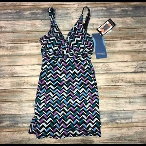 SlimSwim by Magic Brands Swimsuit Sz SM NWT!